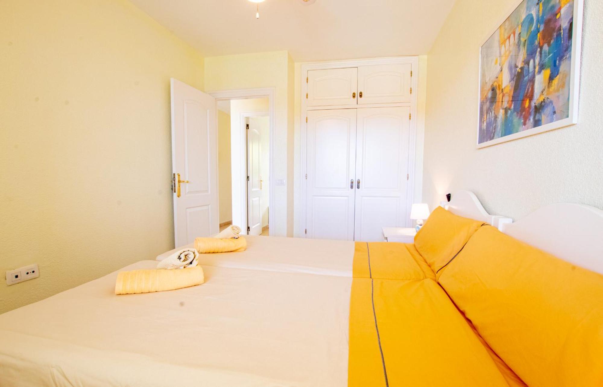 Bright 2 Bedroom Apt By Dream Homes Tenerife Puerto de Santiago  Bagian luar foto