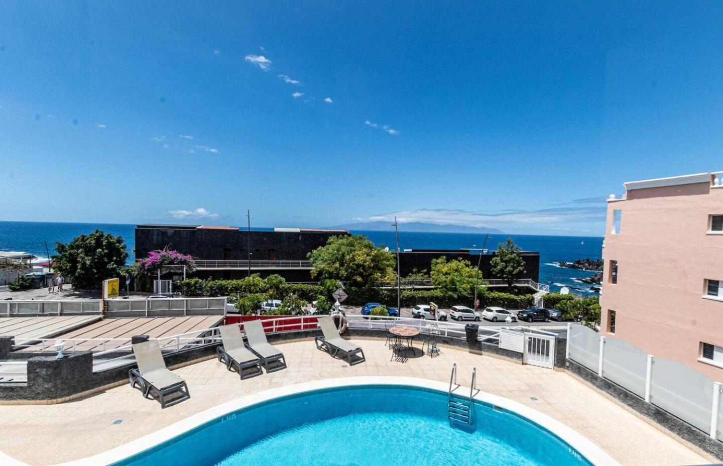 Bright 2 Bedroom Apt By Dream Homes Tenerife Puerto de Santiago  Bagian luar foto