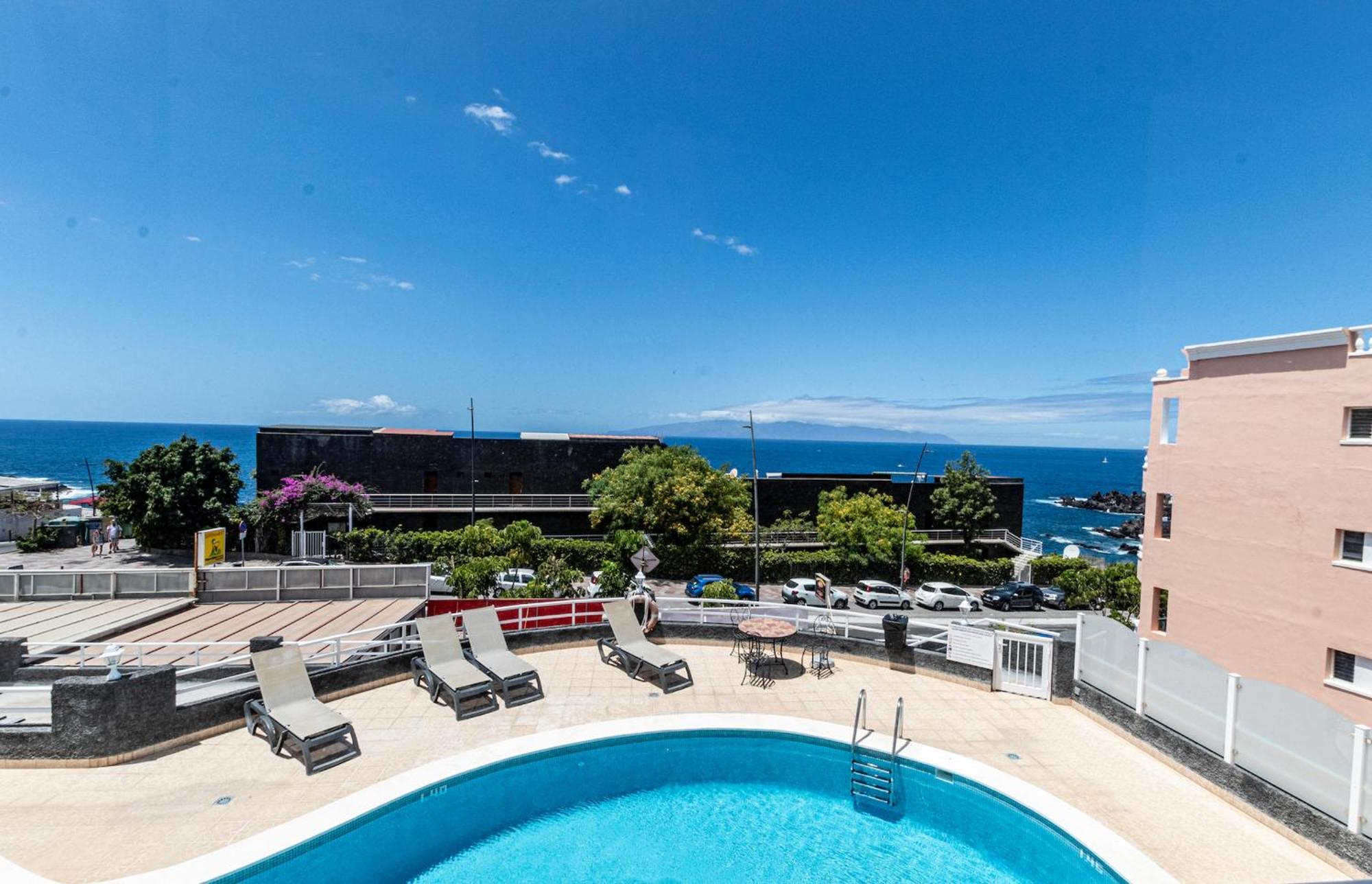 Bright 2 Bedroom Apt By Dream Homes Tenerife Puerto de Santiago  Bagian luar foto