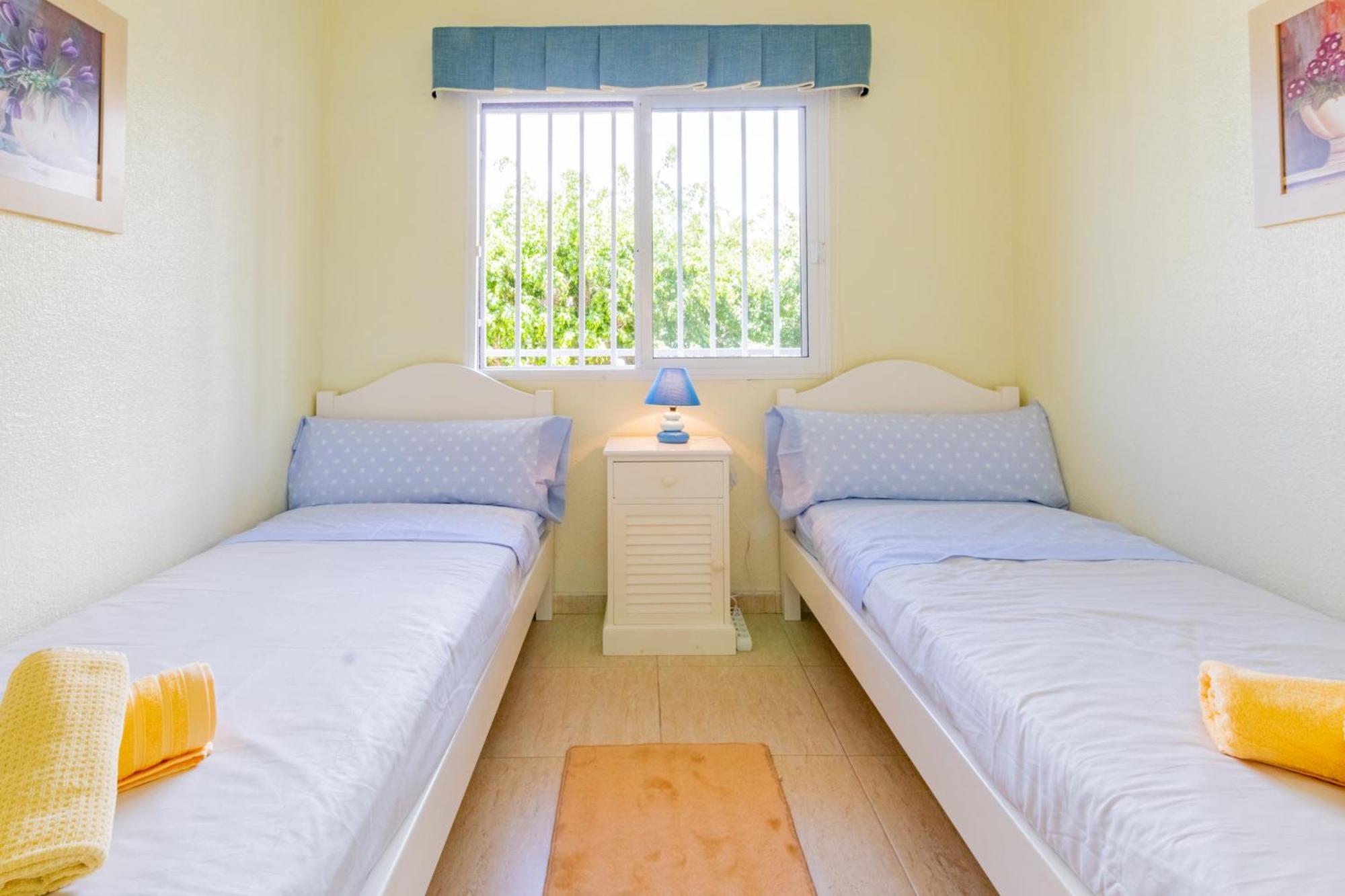 Bright 2 Bedroom Apt By Dream Homes Tenerife Puerto de Santiago  Bagian luar foto