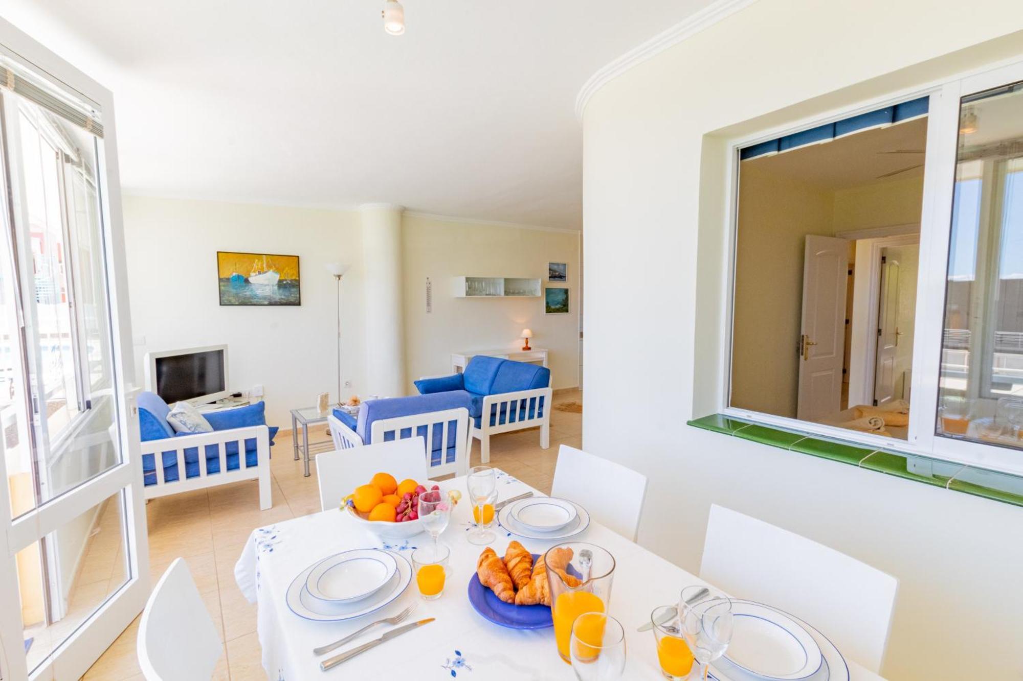 Bright 2 Bedroom Apt By Dream Homes Tenerife Puerto de Santiago  Bagian luar foto